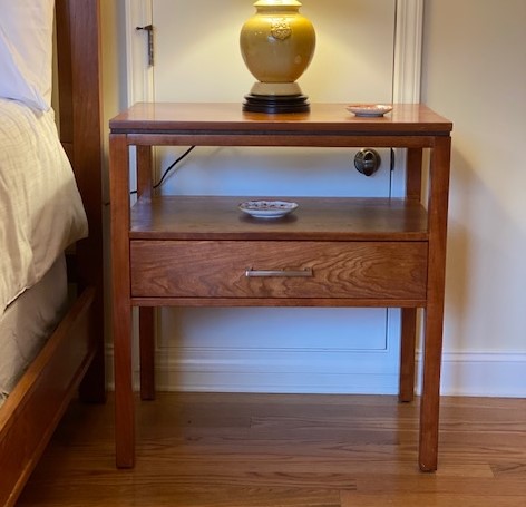 Single Drawer Nightstand