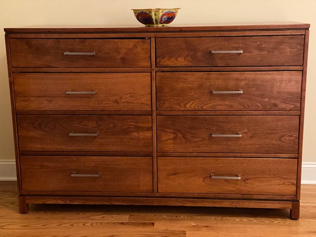 Saratoga Dresser